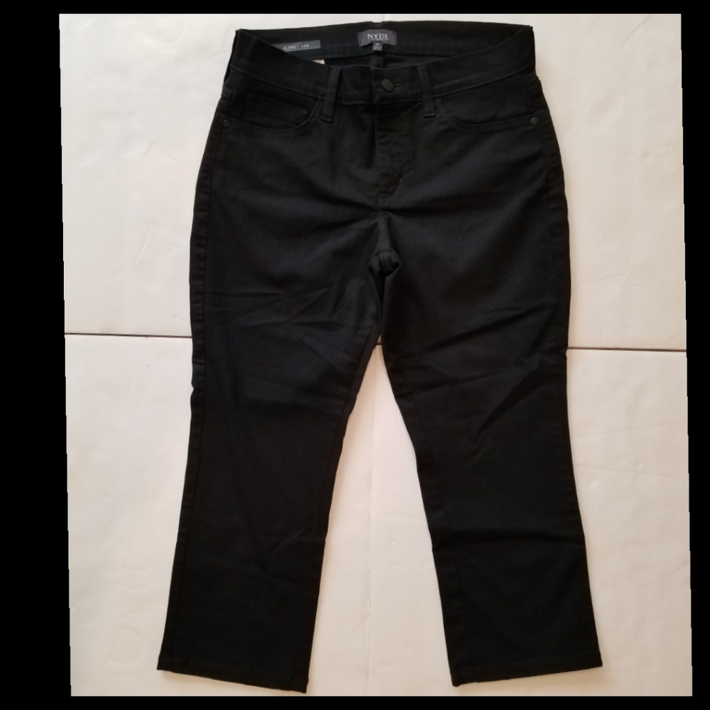 NYDJ  black alina capri
